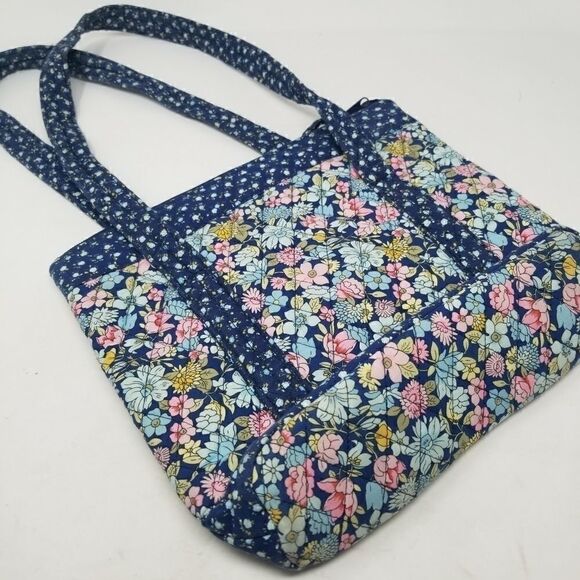 Misty Harbor Original Blue Pink Floral Quilted Bag - Picture 6 of 14